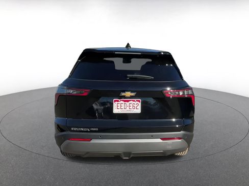 Used 2025 Chevrolet Equinox LT image 12