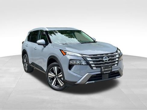 Certified 2025 Nissan Rogue SL AWD/4WD image 1