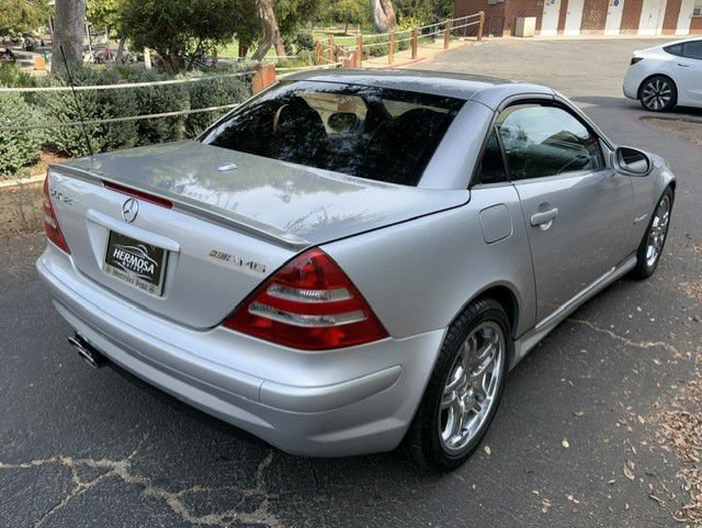 Used 2004 Mercedes-Benz SLK 32 AMG image 23