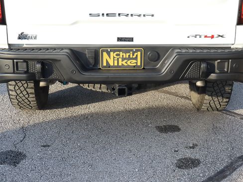 Used 2023 GMC Sierra 1500 AT4X w/ AT4X AEV Edition image 13