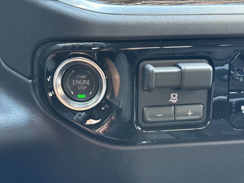 New 2026 GMC Sierra 1500 Elevation w/ Preferred Package AWD/4WD image 22