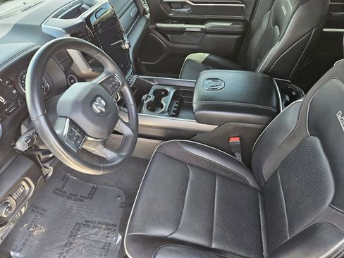 Used 2024 RAM 1500 Laramie image 17