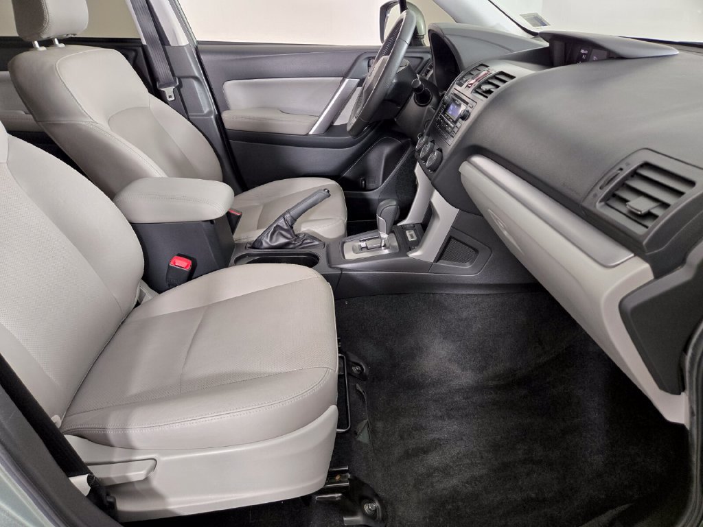 Used 2015 Subaru Forester 2.5i Limited w/ Popular Package #2 AWD/4WD image 21
