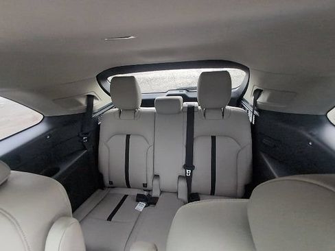 Used 2024 MAZDA CX-90 3.3 Turbo w/ Premium Package AWD/4WD image 13