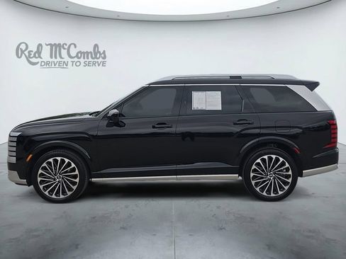 Certified 2026 Hyundai Palisade Calligraphy FWD image 2