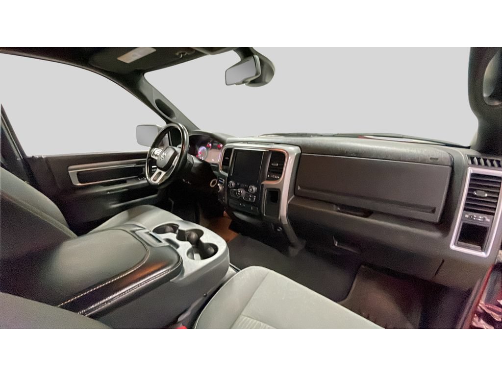 Used 2022 RAM 1500 Warlock AWD/4WD image 18