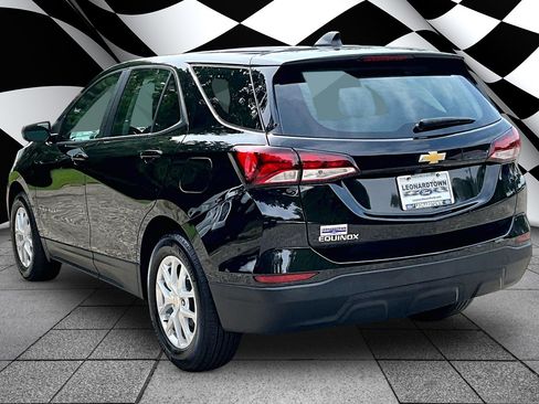 Used 2024 Chevrolet Equinox LS FWD image 12