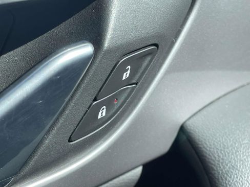 Used 2023 Chevrolet Blazer LT image 23