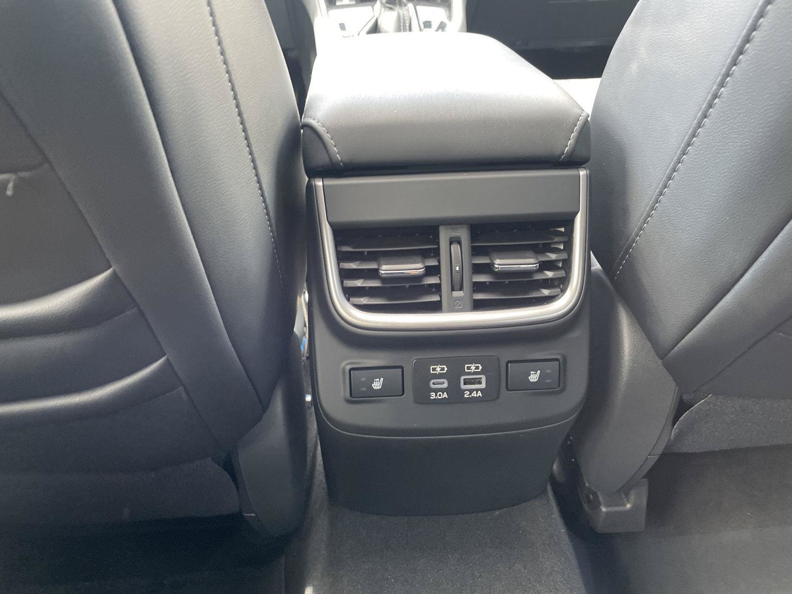 Used 2025 Subaru Outback Limited XT AWD/4WD image 28