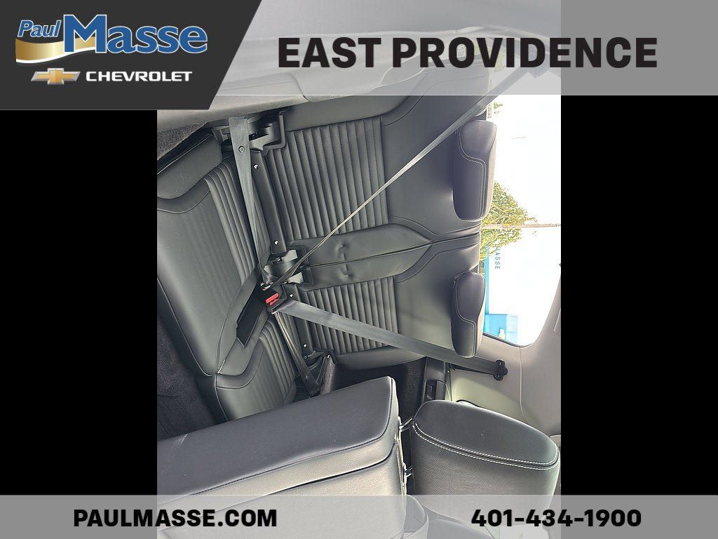 Used 2021 Land Rover Discovery S AWD/4WD image 18