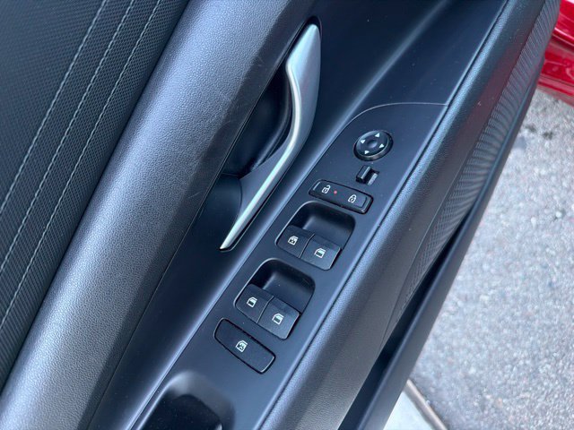 Used 2024 Hyundai Elantra SEL FWD image 18