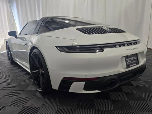 Certified 2024 Porsche 911 Targa 4S image 3