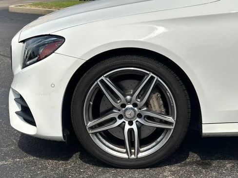 Certified 2017 Mercedes-Benz E 300 4MATIC image 9