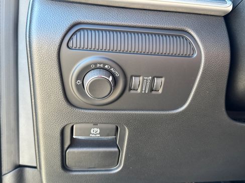 New 2026 Jeep Grand Wagoneer Limited AWD/4WD image 16