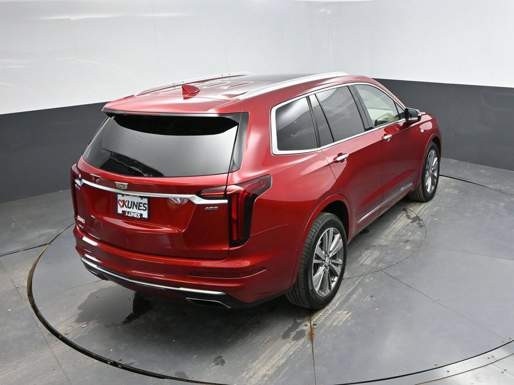 Used 2021 Cadillac XT6 Premium Luxury w/ Platinum Package AWD/4WD image 33