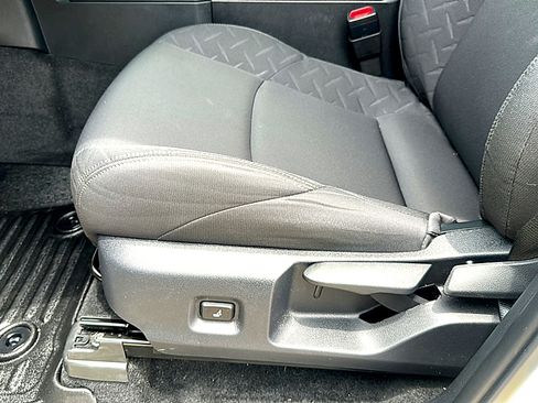 Used 2025 Toyota Tacoma SR RWD image 15
