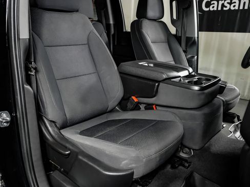 Used 2022 Chevrolet Silverado 2500 Custom w/ Custom Value Package AWD/4WD image 29
