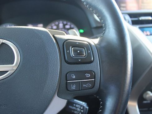 Used 2018 Lexus NX 300 FWD image 18