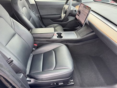 Used 2021 Tesla Model 3 Long Range image 18