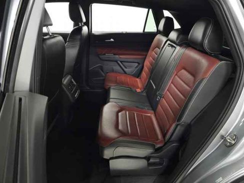 Used 2022 Volkswagen Atlas Cross Sport SEL Premium R-Line AWD/4WD image 33