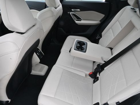 Certified 2025 BMW X1 xDrive28i AWD/4WD image 13