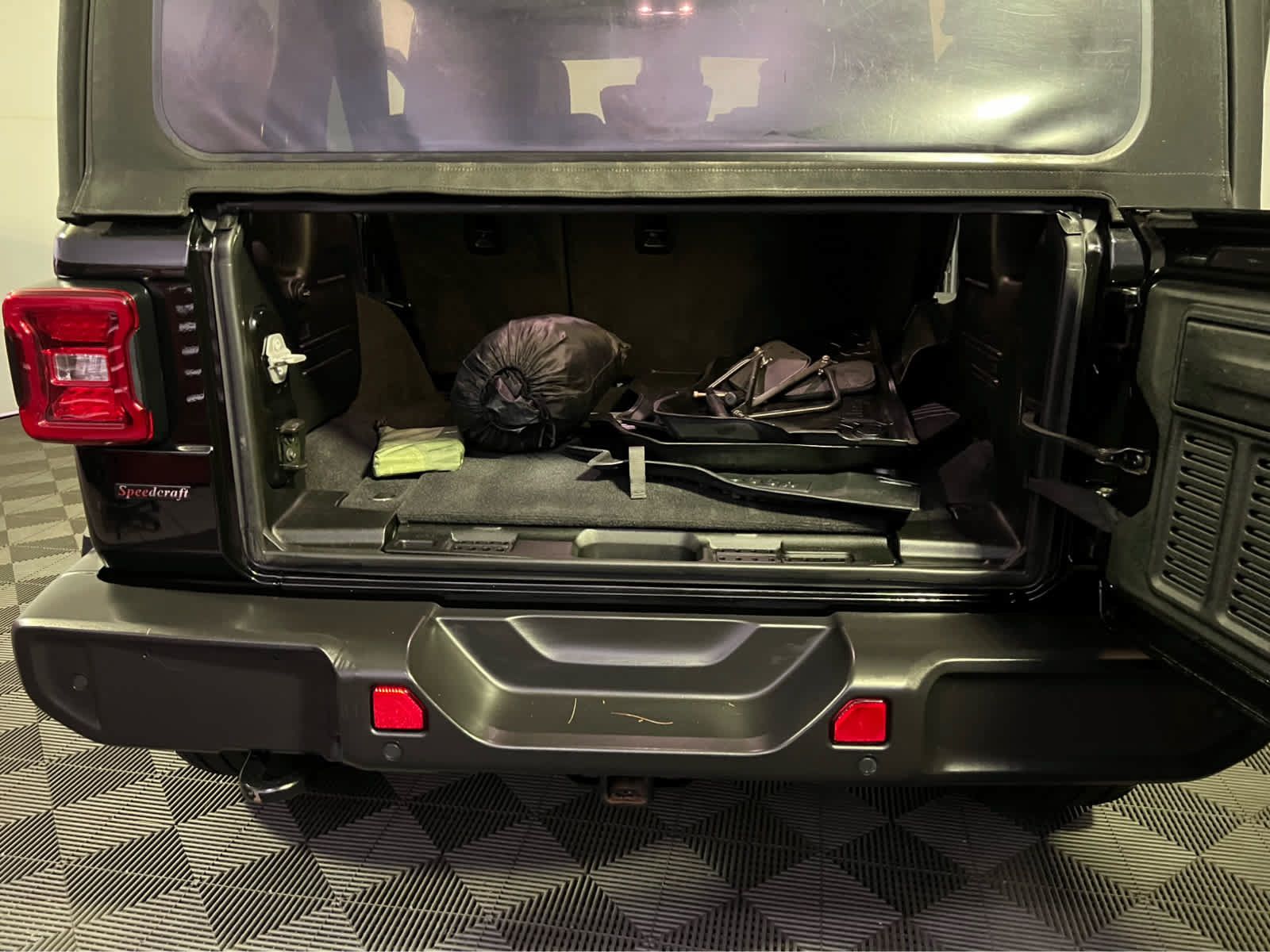 Used 2021 Jeep Wrangler Unlimited Sport AWD/4WD image 25