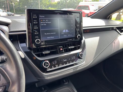 Used 2021 Toyota Corolla XSE FWD image 21