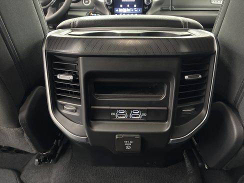 Certified 2025 RAM 1500 Big Horn AWD/4WD image 16