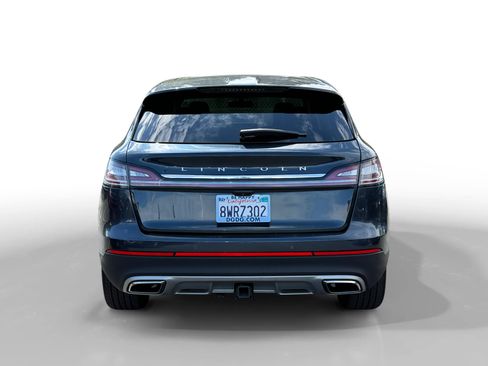 Used 2021 Lincoln Nautilus Reserve w/ Equipment Group 202A AWD/4WD image 4