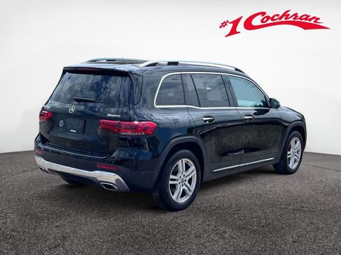 Used 2023 Mercedes-Benz GLB 250 4MATIC image 7
