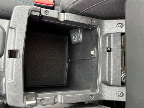 Used 2023 Jeep Wrangler Unlimited Rubicon 4xe image 28