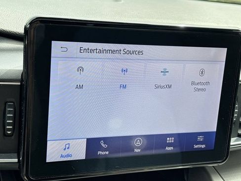 Used 2021 Ford Explorer XLT w/ Equipment Group 202A RWD image 34