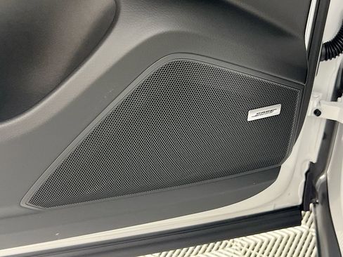 New 2026 Porsche Cayenne E-Hybrid Coupe AWD/4WD image 21