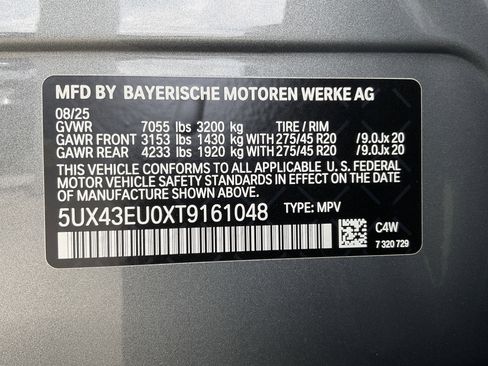 New 2026 BMW X5 xDrive50e w/ Premium Package image 39