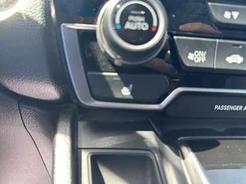 Used 2021 Honda CR-V Touring image 13