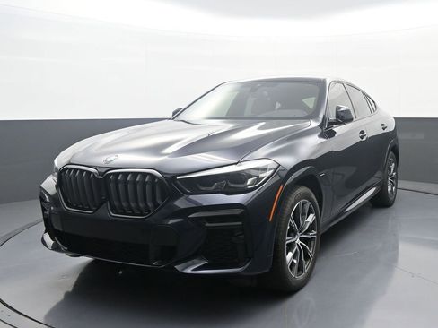 Used 2022 BMW X6 xDrive40i w/ M Sport Package AWD/4WD image 1