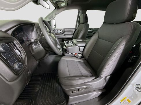 Used 2024 Chevrolet Silverado 2500 Custom w/ Custom Value Package image 19