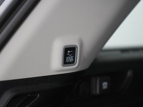 Used 2023 Jeep Grand Cherokee 4WD 4xe image 17