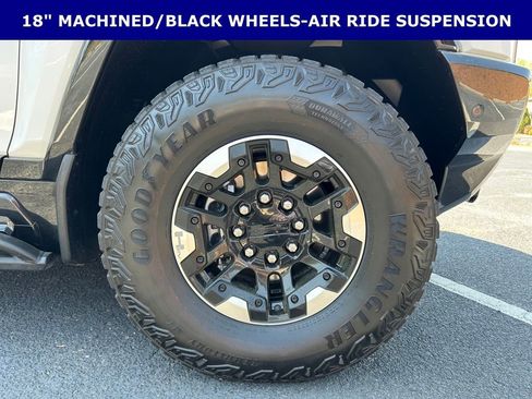 Used 2022 GMC Hummer EV Edition 1 w/ LPO, Illumination Package AWD/4WD image 8