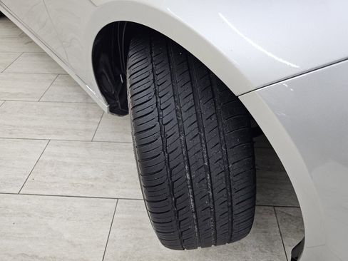 Used 2014 Mercedes-Benz E 350 Sedan image 45