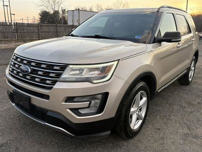 Used 2017 Ford Explorer XLT w/ Equipment Group 202A