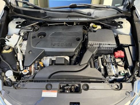 Used 2017 Nissan Altima 2.5 S w/ Power Driver Seat Package FWD image 24