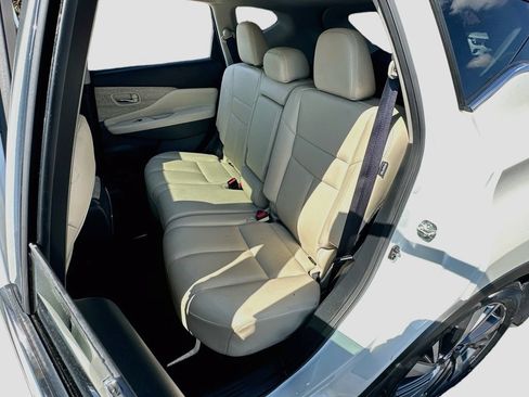 Used 2023 Nissan Murano SL w/ SL Moonroof Package FWD image 26
