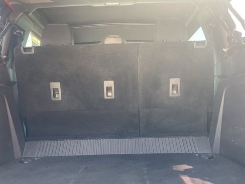 Used 2023 Ford Bronco Wildtrak image 11