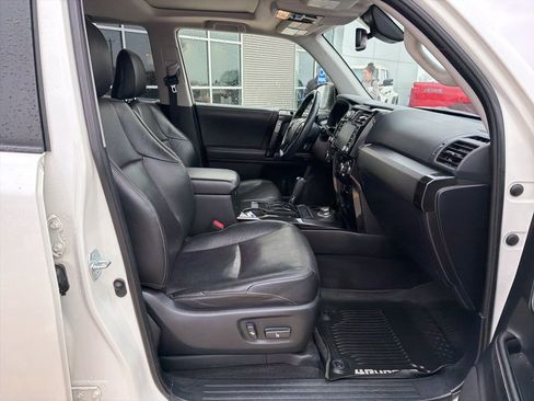 Used 2020 Toyota 4Runner Nightshade image 25