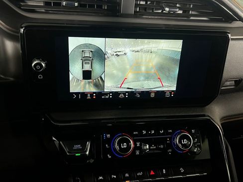 Used 2025 GMC Sierra 1500 AT4 w/ AT4 Premium Package image 21