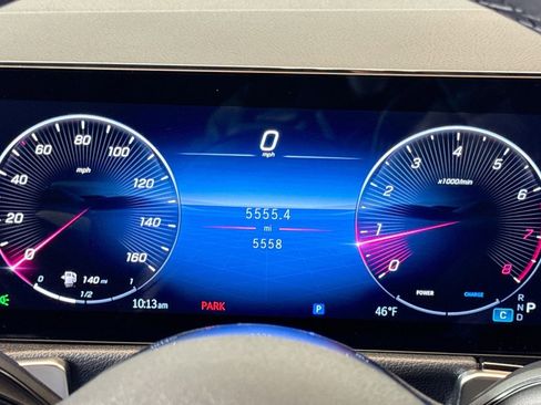 Certified 2025 Mercedes-Benz GLB 250 image 12