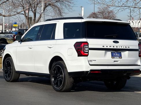 Certified 2024 Ford Expedition Limited image 6