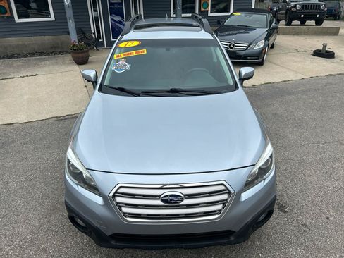 Used 2017 Subaru Outback 2.5i Premium AWD/4WD image 7
