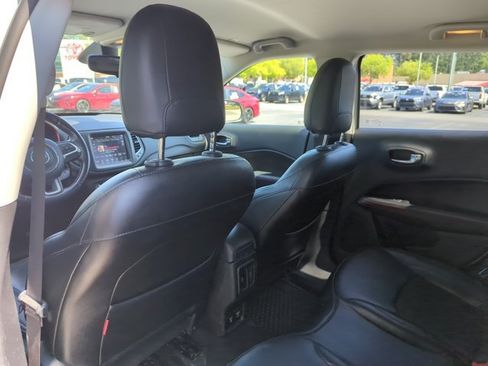Used 2019 Jeep Compass Trailhawk w/ Cold Weather Group AWD/4WD image 27